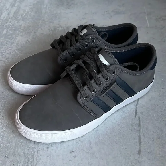 adidas gazelle silver green womens Adidas Seeley AQ8530 Mens Blue Canvas Casual Low Top Lifestyle Sneaker main image 1